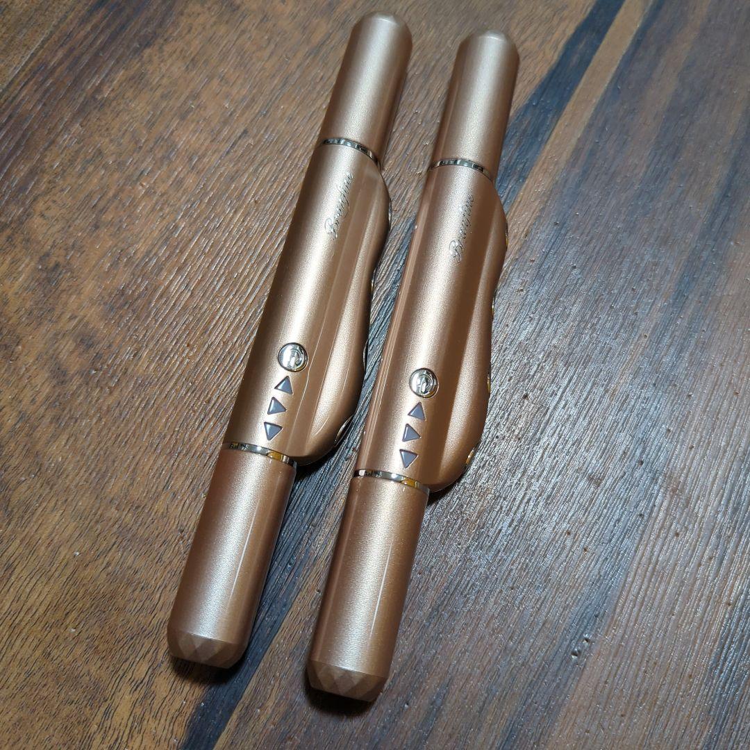 美品　ピカ子さん　ブランフィーネトリプルブースター[EMS美顔器] 　２本セット