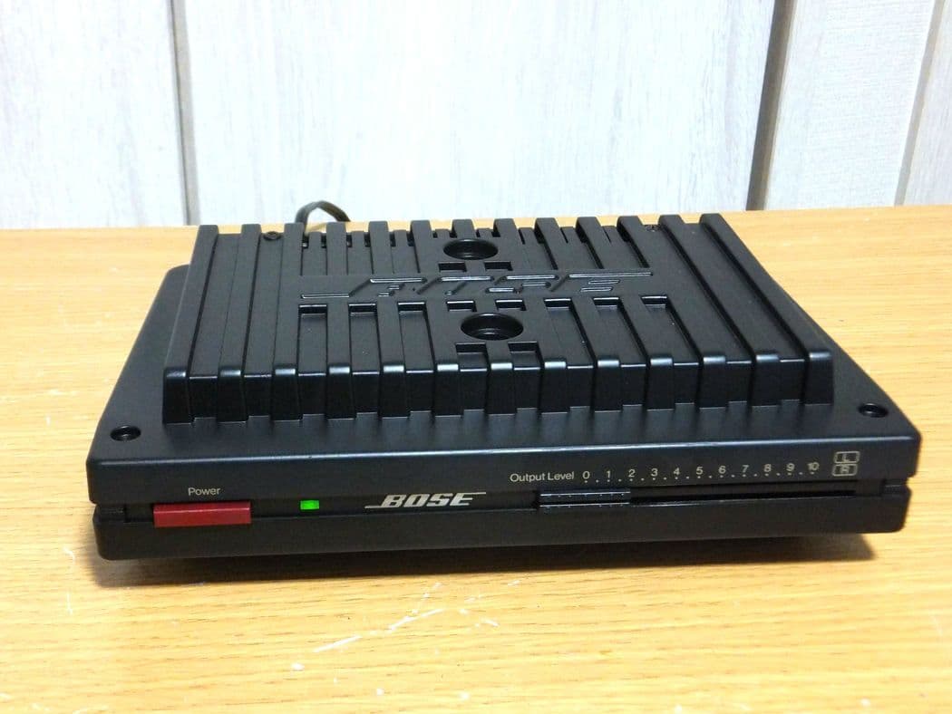 BOSE ステレオパワーアンプ　1705ii