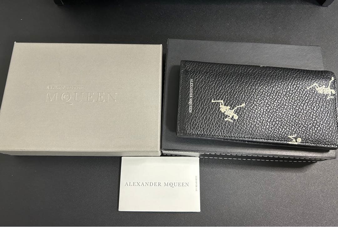 ALEXANDER McQUEEN アレキサンダーマックイーン スカル　長財布