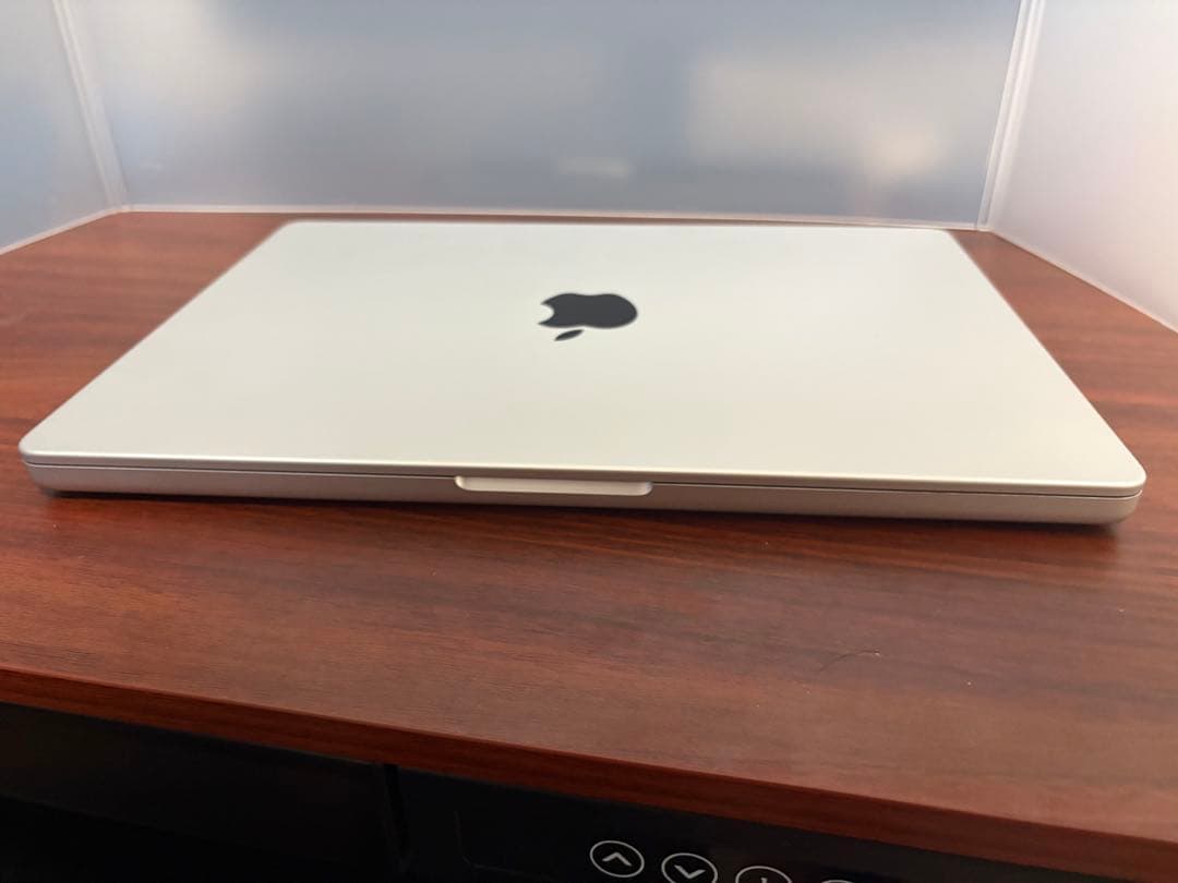 MacBook本体 Apple MacBook Pro M1Pro 16GB 512GB