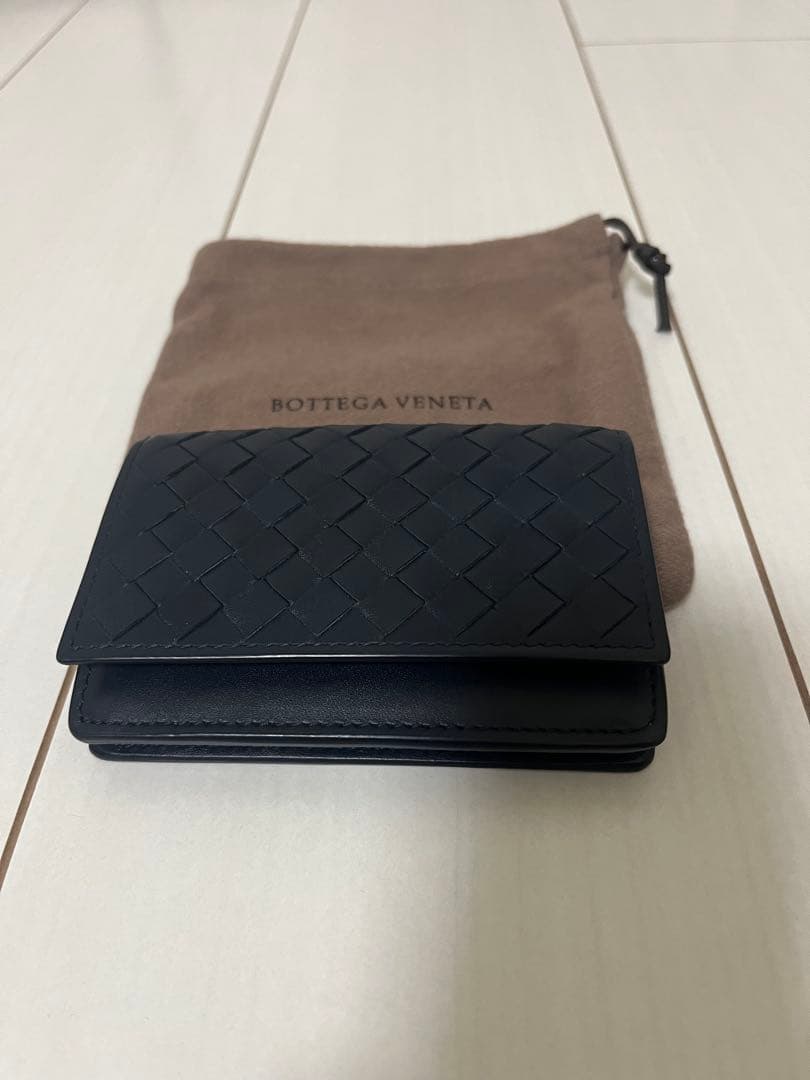 BOTTEGA VENETA レザー名刺入れ