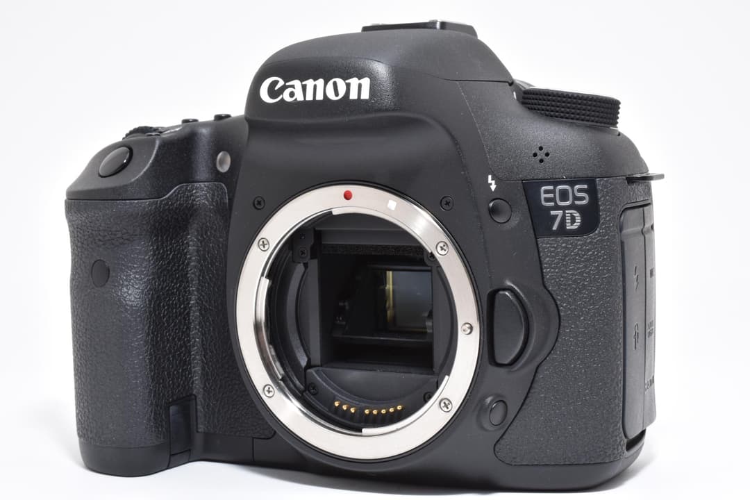 ■ほぼ新品■ キヤノン EOS 7D #C679