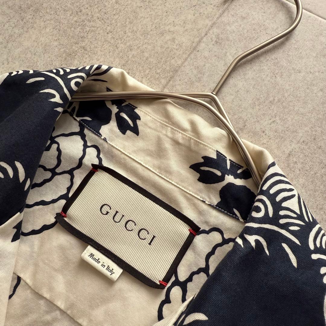 グッチ　アロハシャツ　かりゆしシャツ　シーサー　花柄　半袖　白　44　コットン