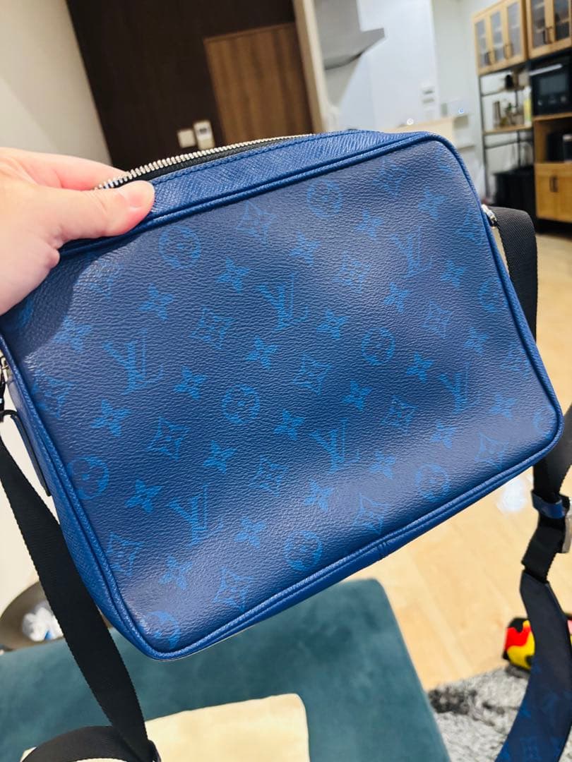 【新品・未使用】LOUIS VUITTON タイガラマ メッセンジャーバック