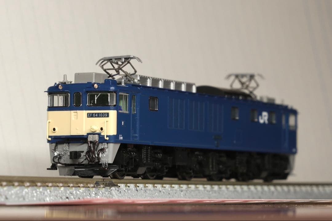 TOMIX 7169 EF64 1000(後期型 復活国鉄色）