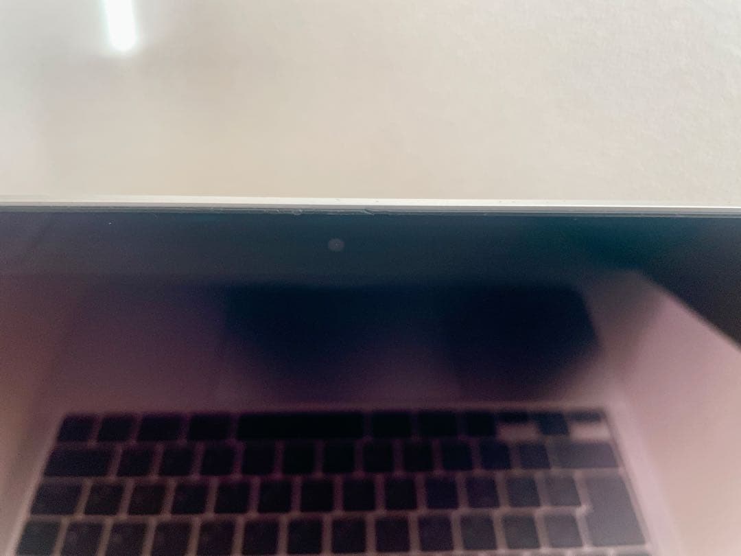 MacBookPro13インチ 2020 /8GB / 256GB / 充電器付