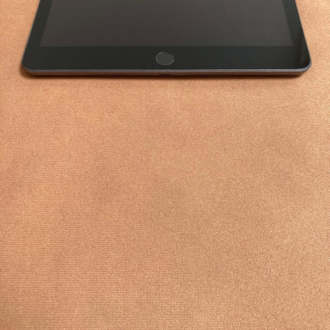 3327【早い者勝ち】iPad7 第7世代 32GB WIFIモデル☆