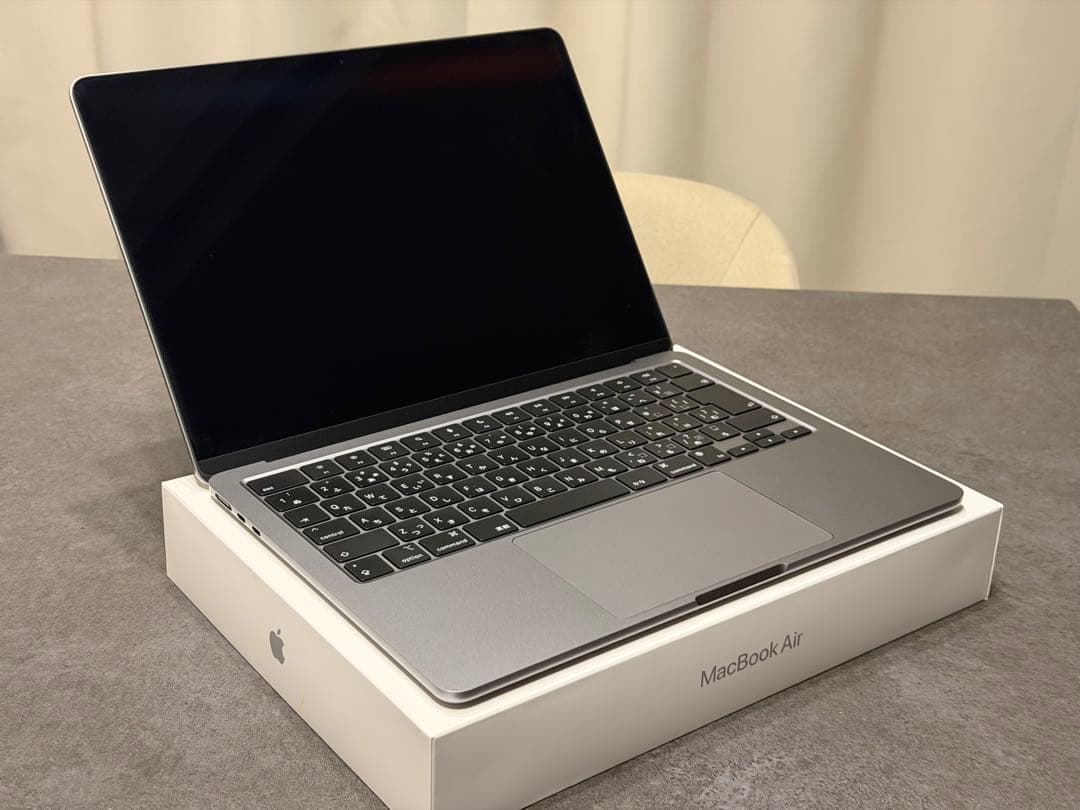 MacBook Air M2 256GB スペースグレイ 美品 バッテリー98%