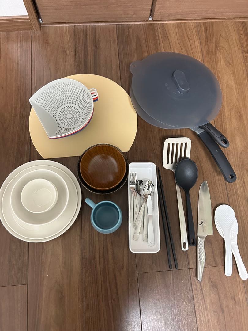 食器　調理器具　セット