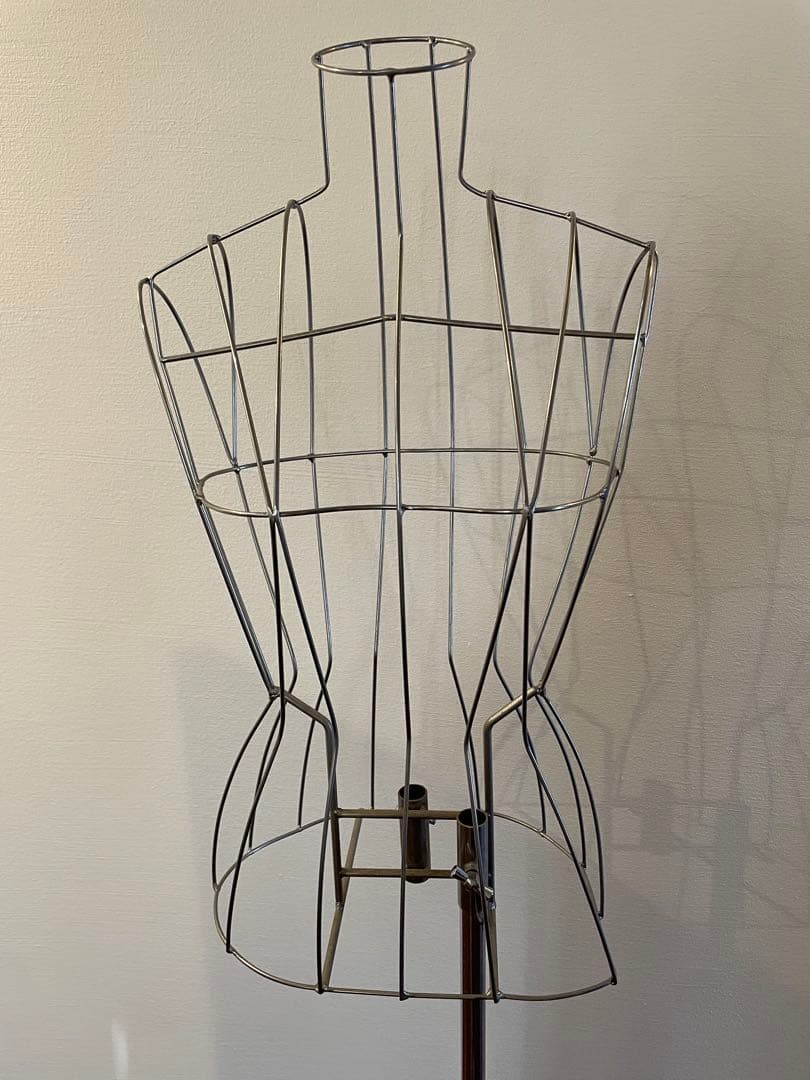 金属製ワイヤーフレームトルソー　ボディ