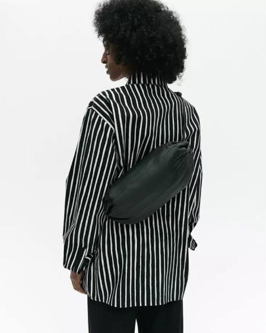 marimekko KARLA ショルダーバッグ ブラック