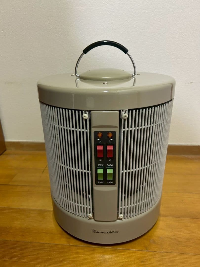 【美品】DAN1000-R16　1000型　談話室　（ホワイト　23年冬購入)