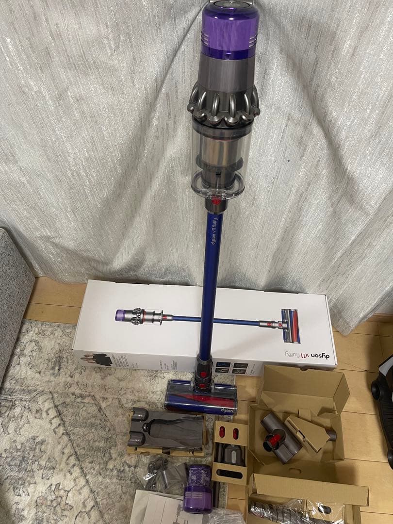 d*s様 【美品】Dyson コードレスクリーナー V11 sv14 エコーモー