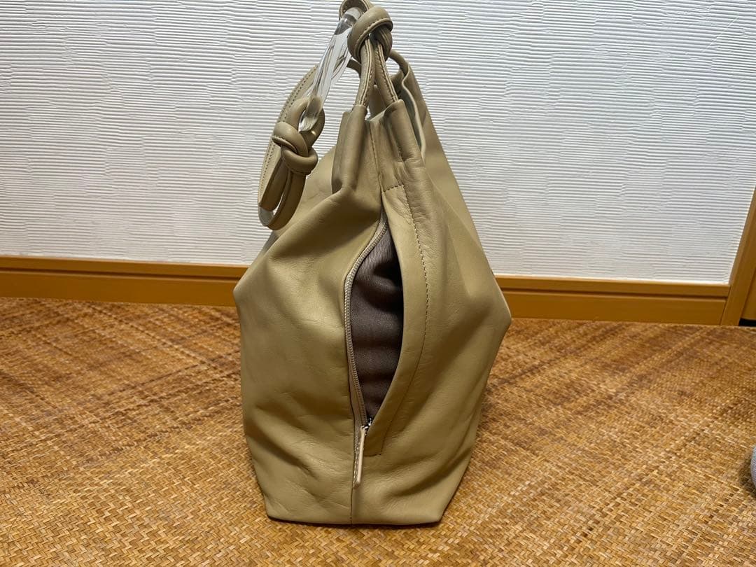 プ*ヨ様 【未使用】しずくパーツワンハンドルバッグ