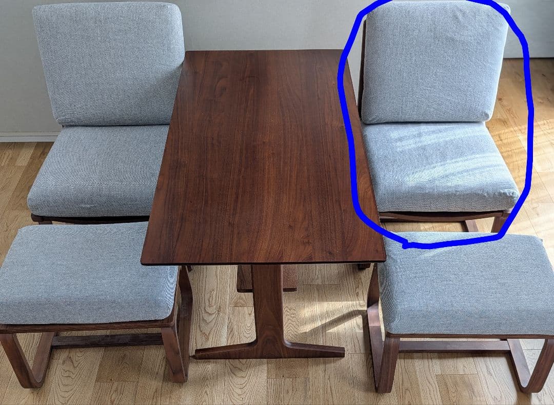 リビングでもダイニングでもつかえる ソファチェア ライトグレー 1人掛け×１脚①