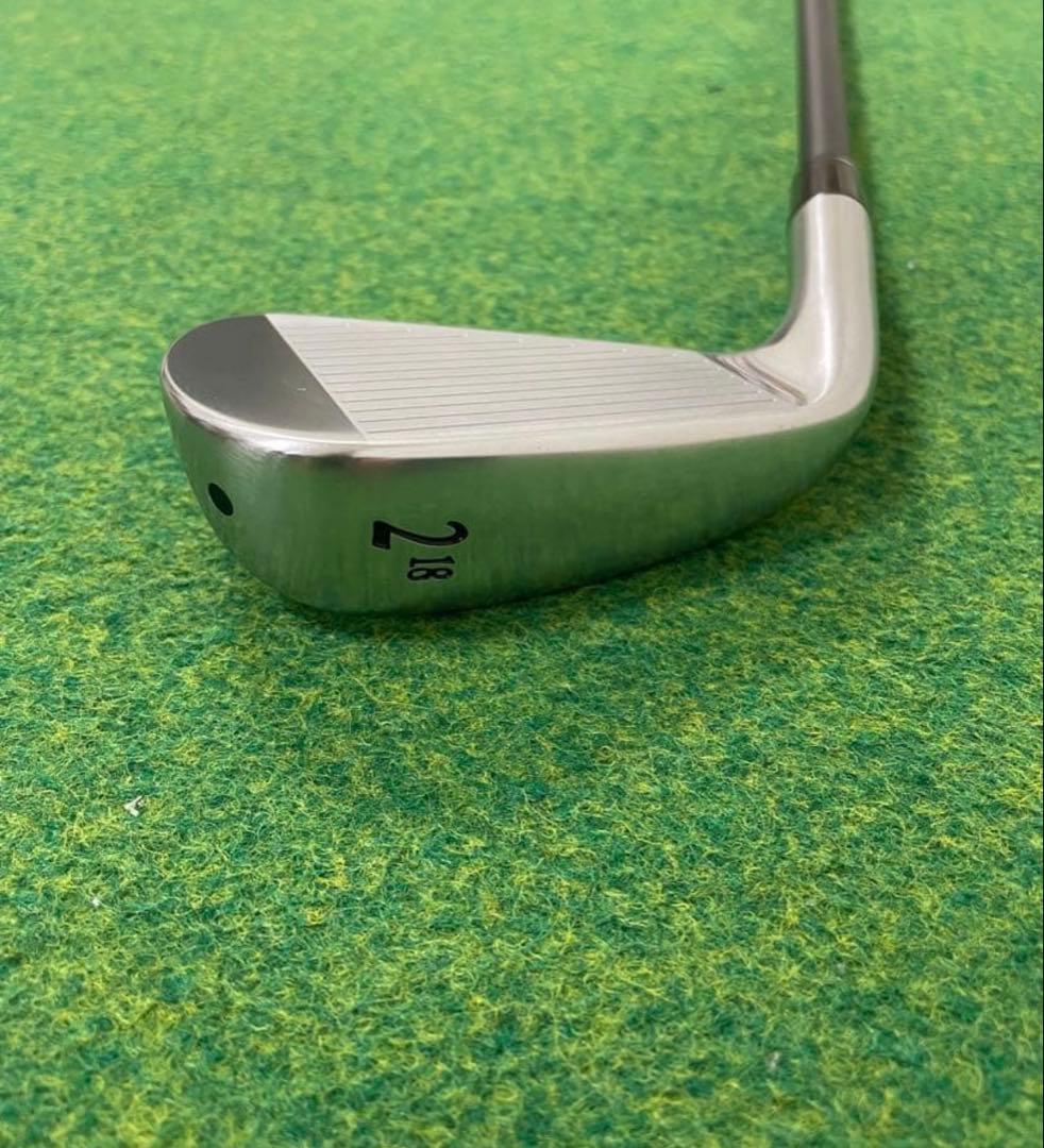 t*u様 スリクソン ZU85 2U ユーティリティアイアン　18° 18度