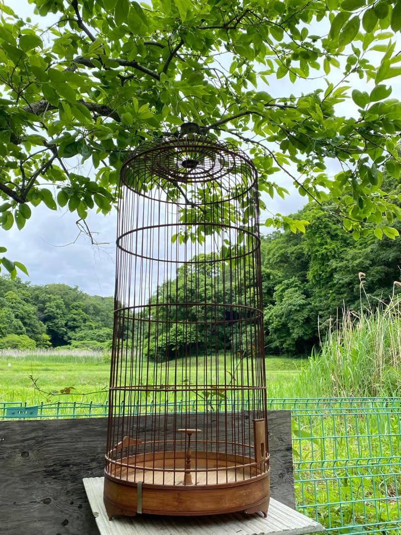 レトロなヒバリ籠