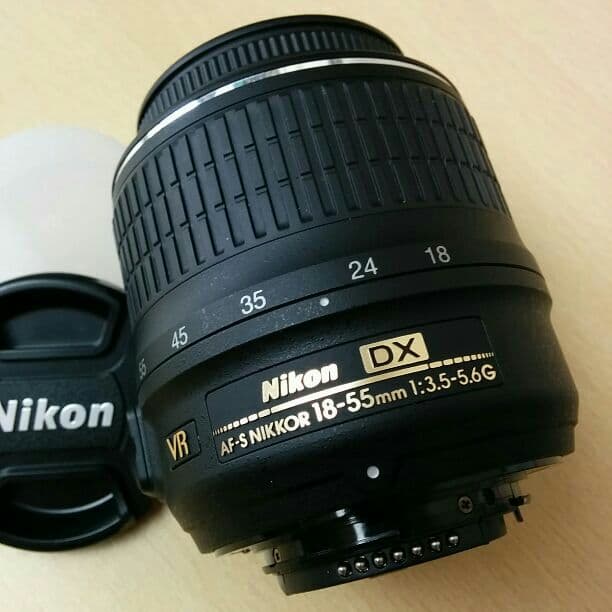 ■美品 Nikon AF-S 18-55mm F3.5-5.6G VR DX