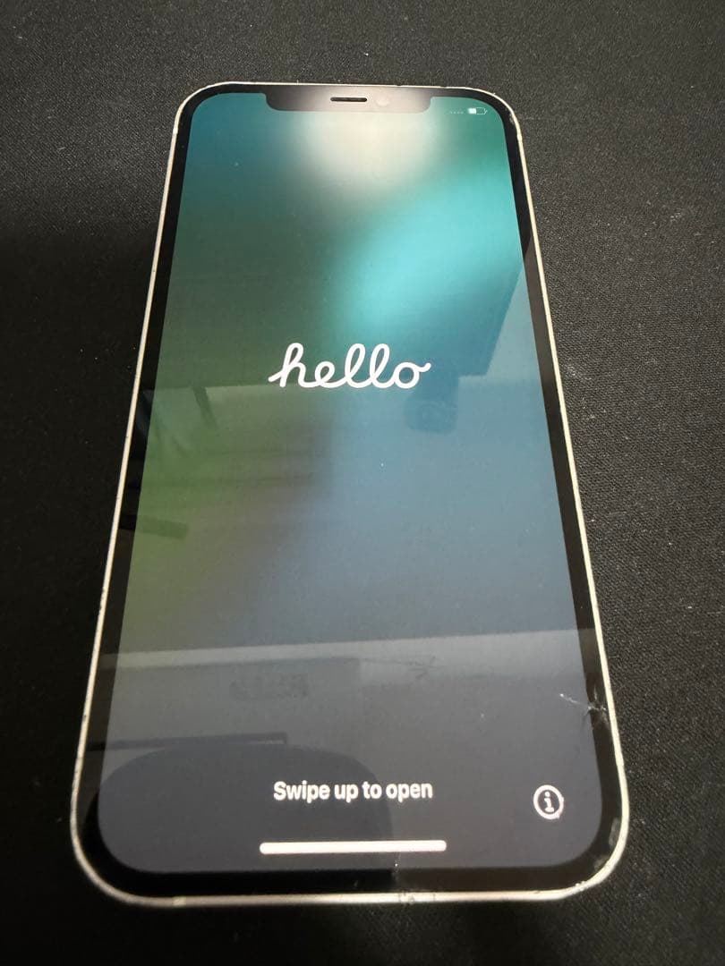 Apple iPhone 12 ホワイト