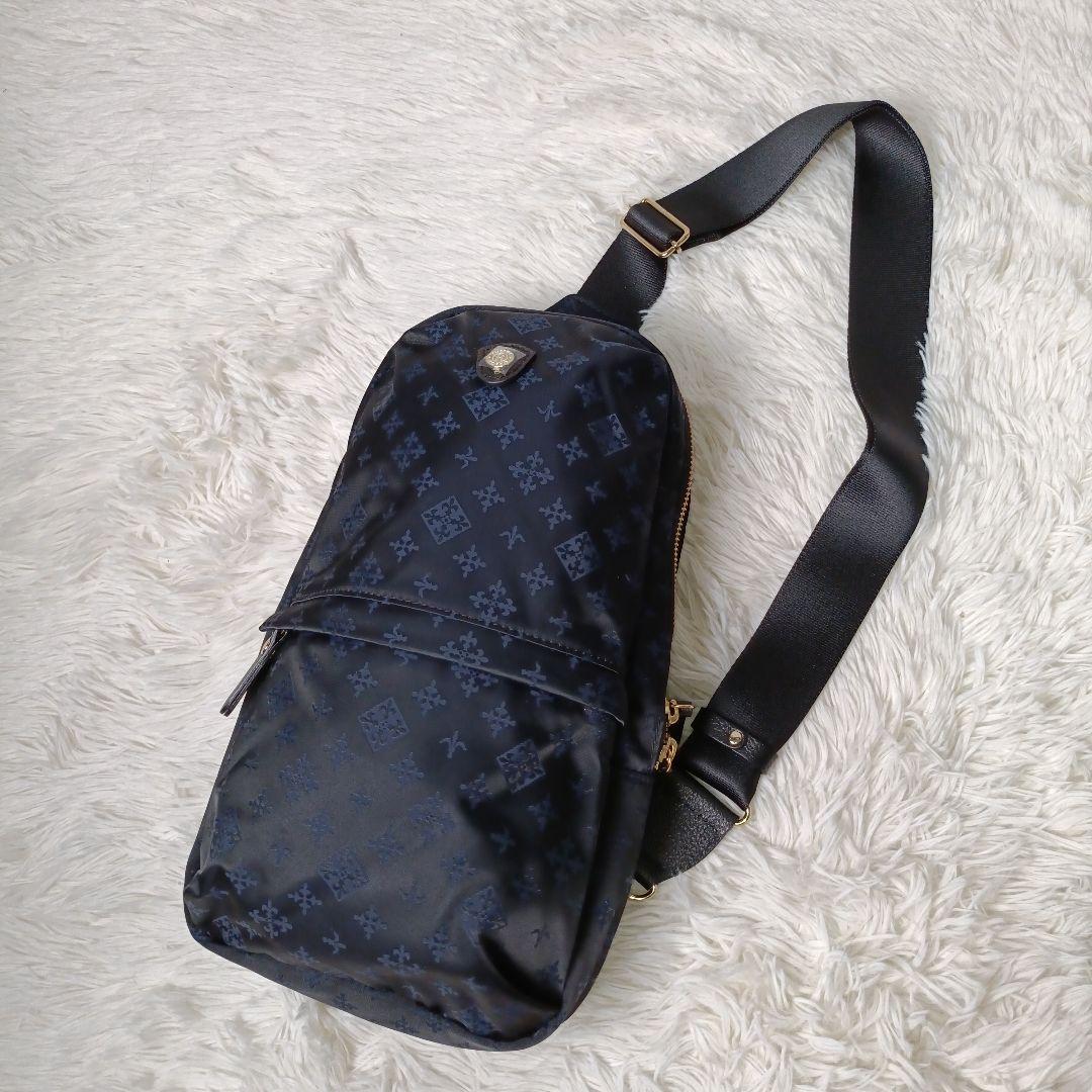 極美品・新同■russet モノグラム ボディバッグ ブラック×ブルー