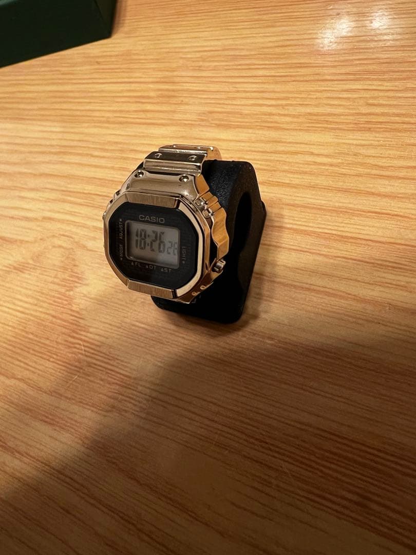 カシオ リング　ウォッチ CRW-001G-9JR CASIO ゴールド