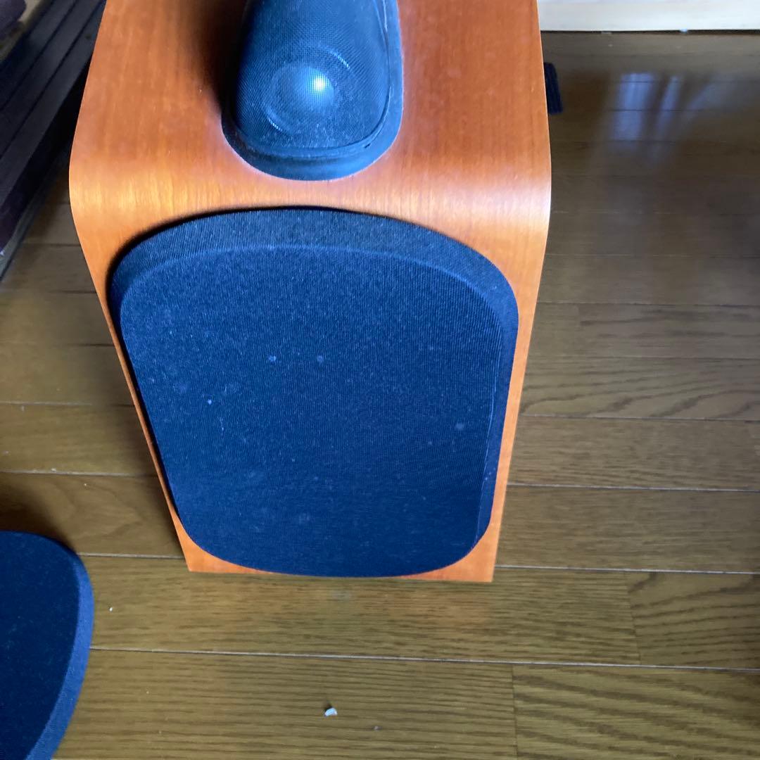 スピーカー・ウーファー B&W 705