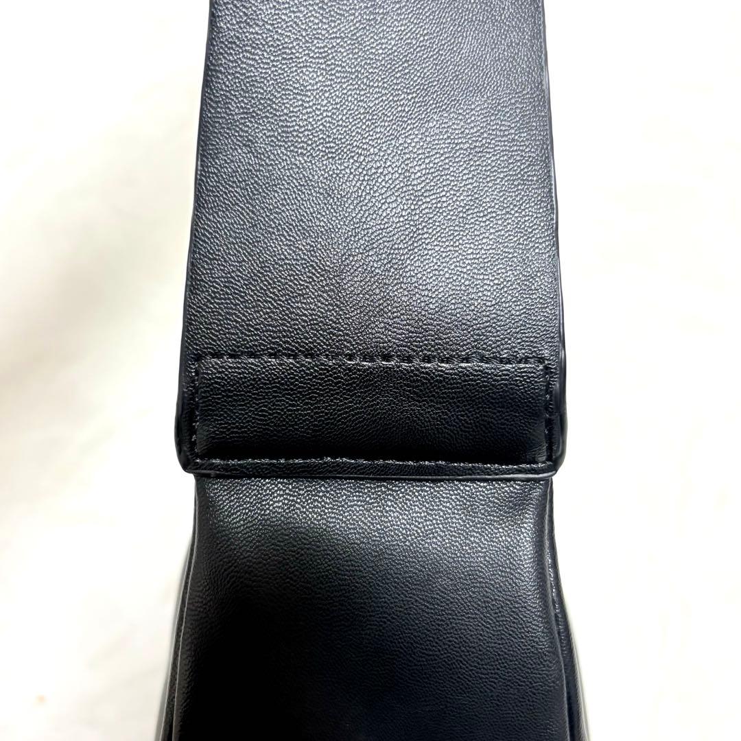 ◆COS◆コス レザー クロスボディ プリーツベルトバッグ