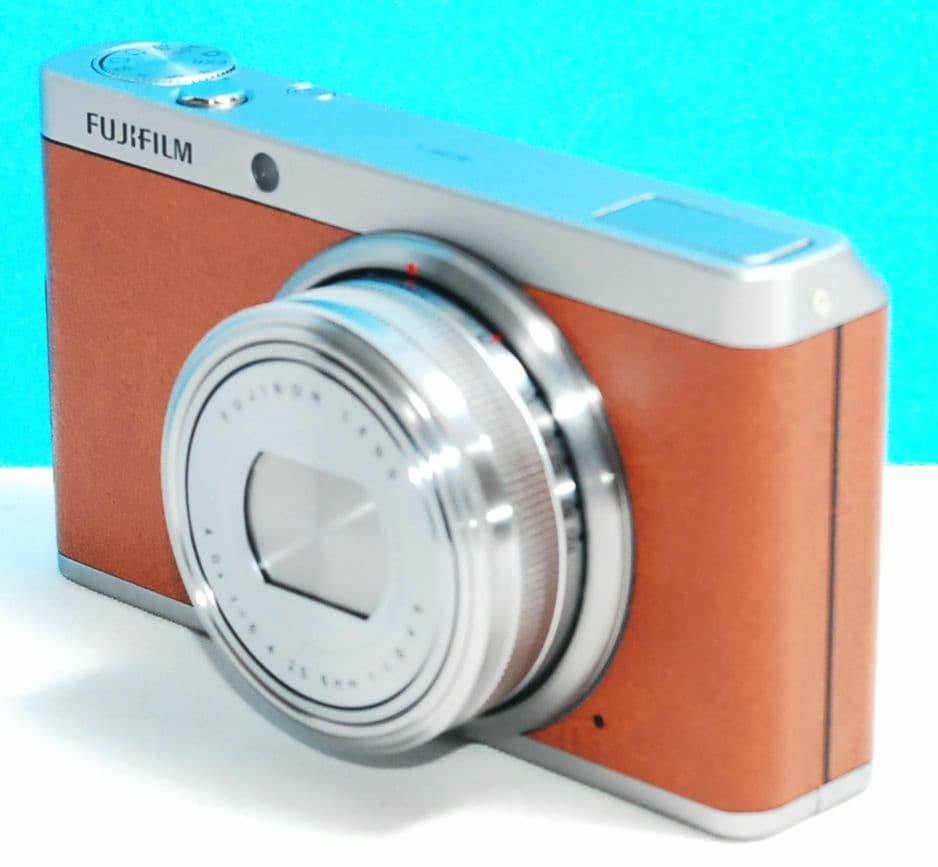 Fujifilm XF1 ボディブラウン　送料無料