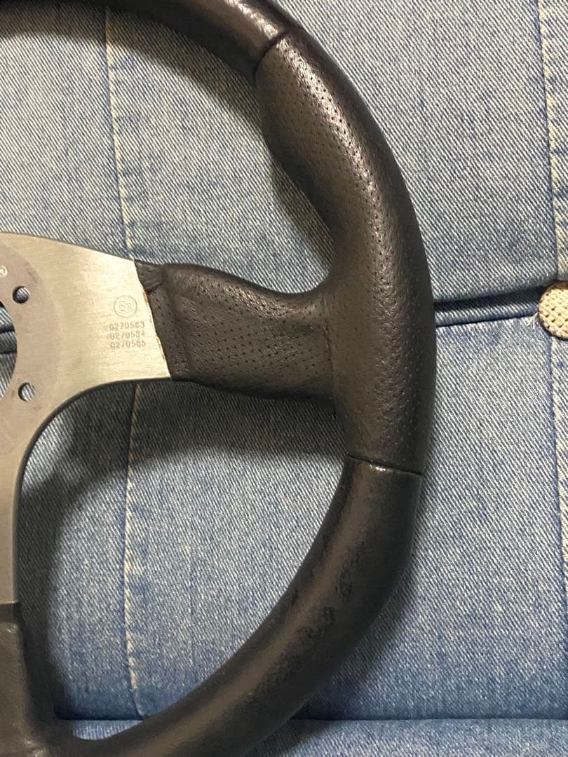 定番　MOMO race ステアリング　35Φ モモステ　ステアリング　走り屋