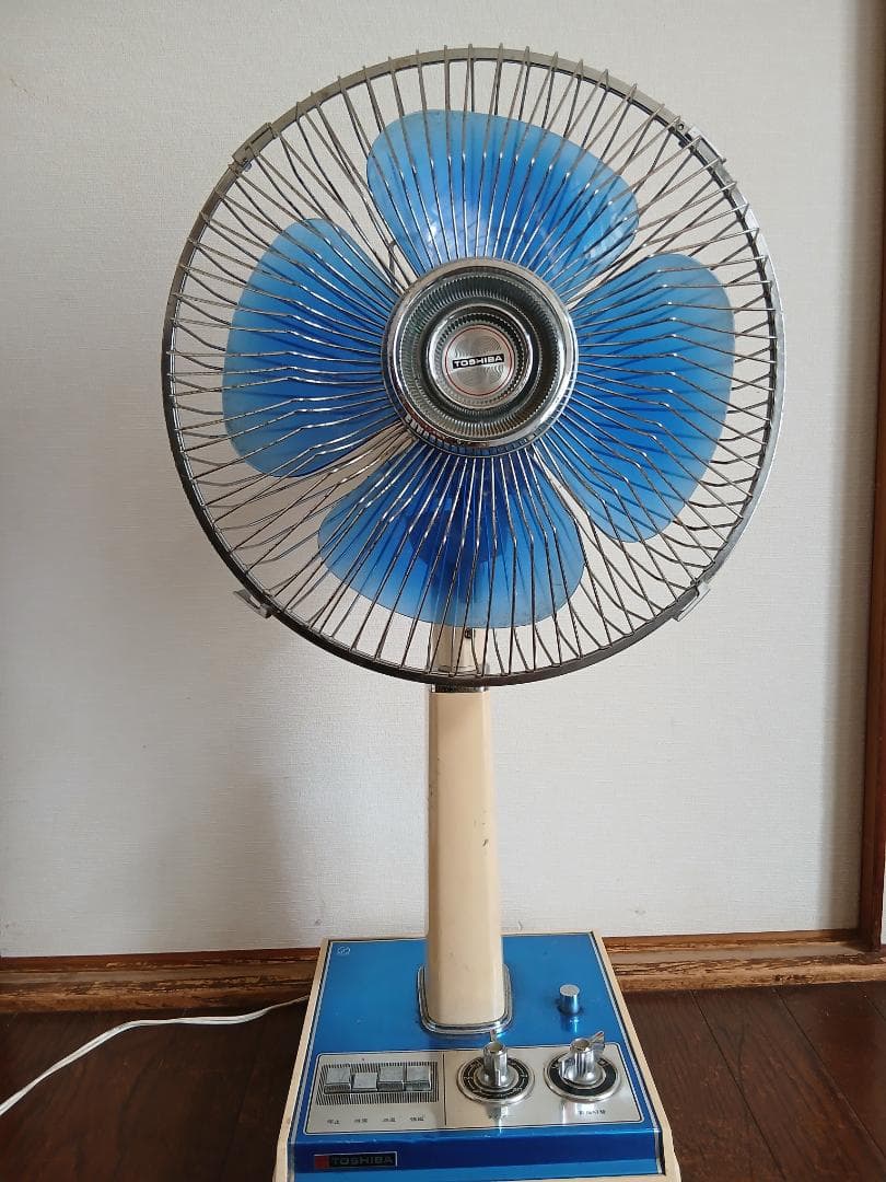 青いスタンド型扇風機　レトロ　昭和レトロ　当時の箱付き