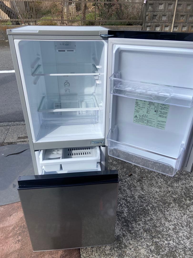 A537 美品 AQUA 2022年製 126L 冷蔵庫 シルバー