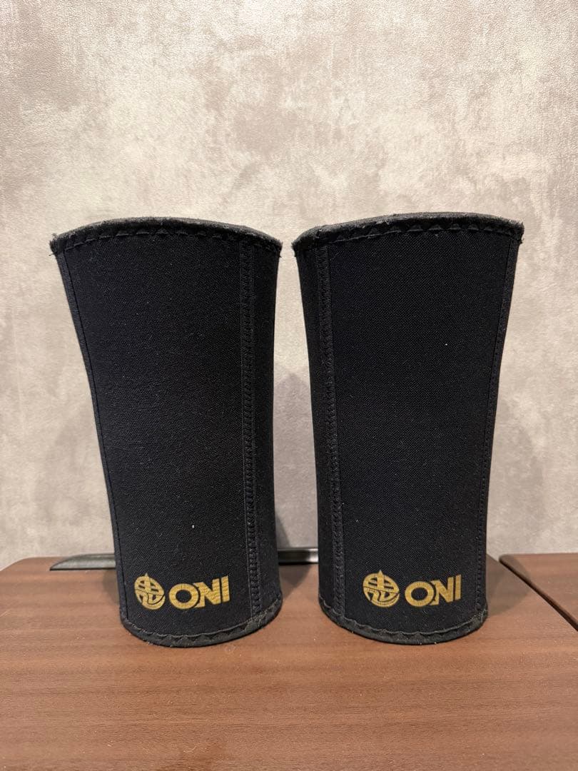 中古【S級品】ONI ニースリーブPRO IPF公認 鬼プロ　Lサイズ