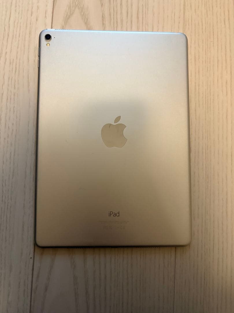 Apple iPad pro 9.7インチ シルバー 本体 256GB