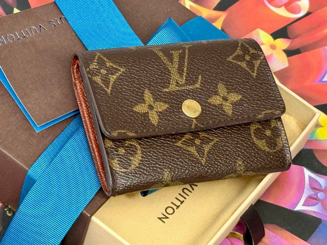 良品！LOUIS VUITTONルイヴィトン　ポルトモネ・プラ　ケース