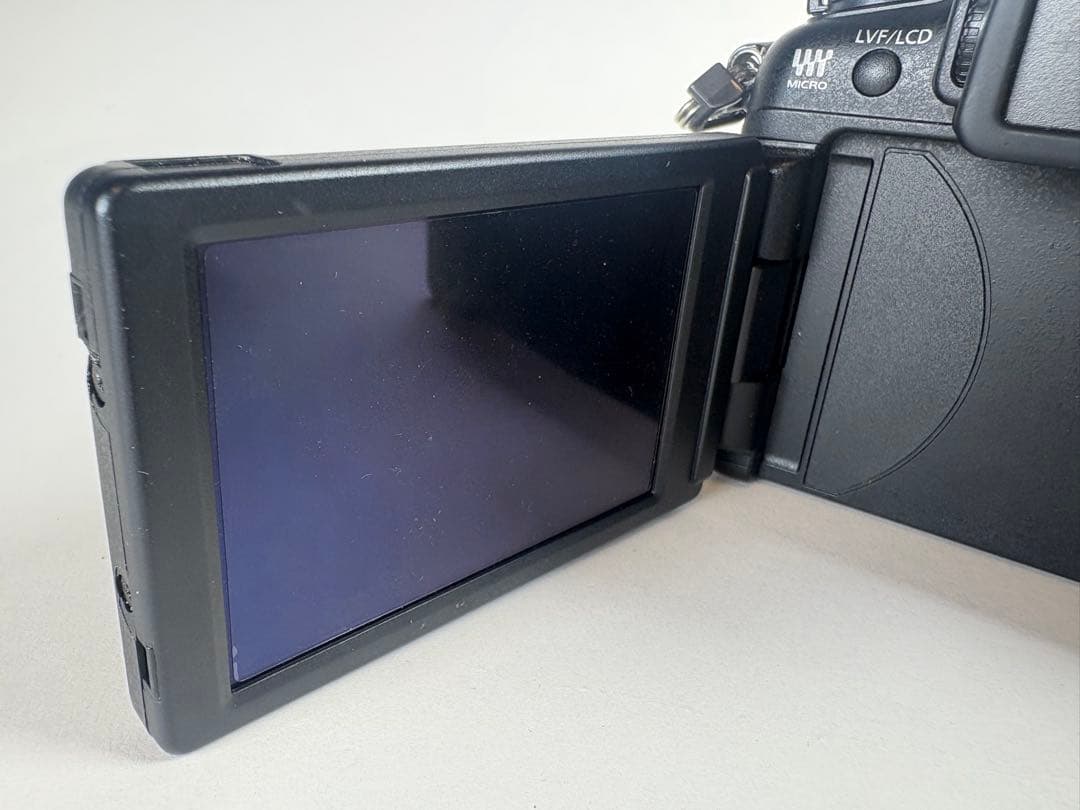 Panasonic LUMIX DMC-GH2 ボディ バッテリー付