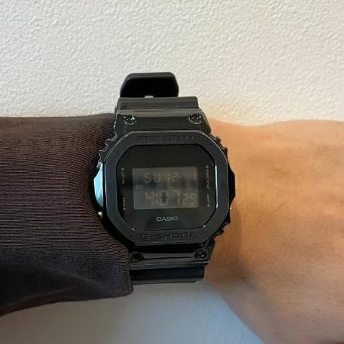 【新品】G-SHOCK メタルケース腕時計 GM-5600UB-1JF