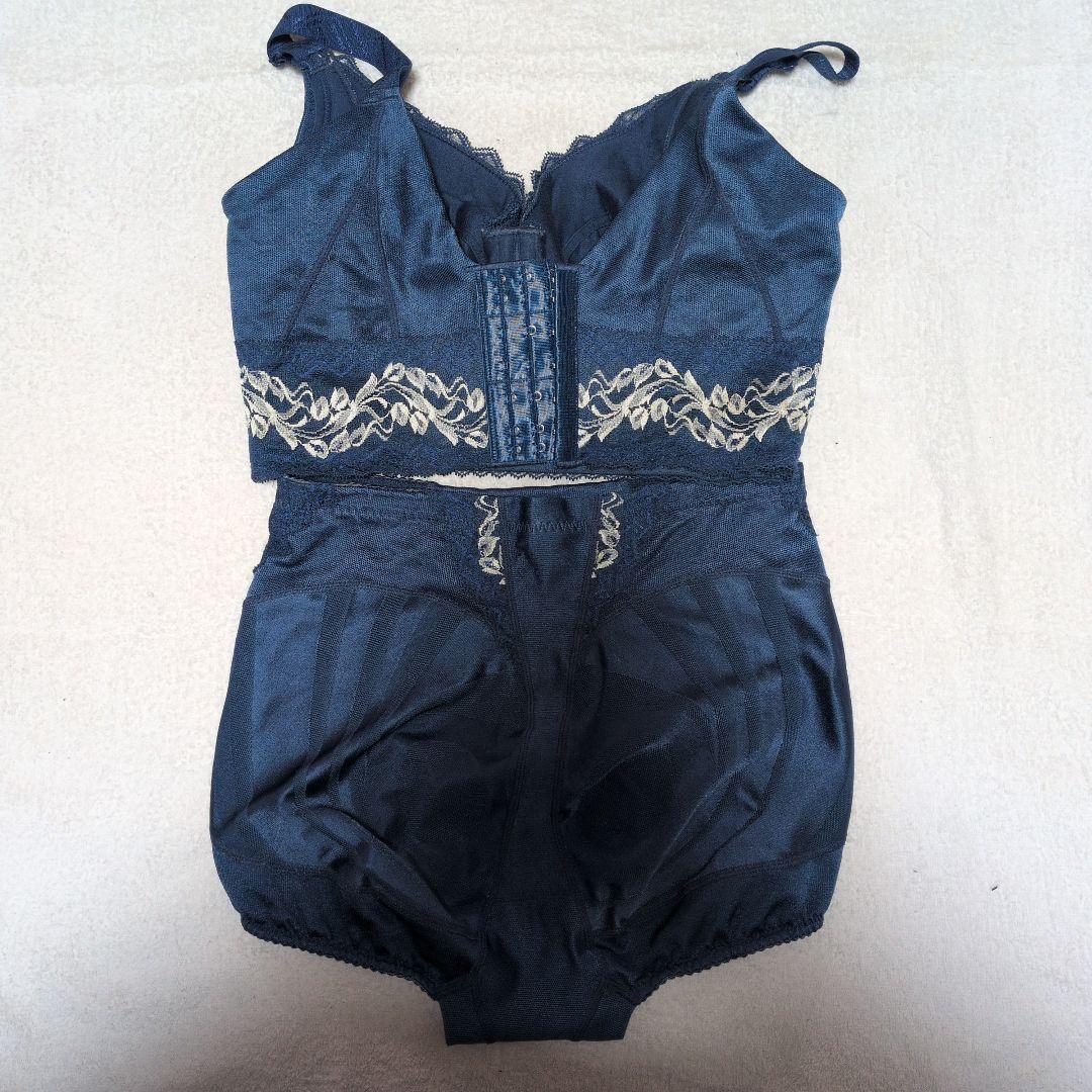 マルコ　リベルディーニュ　補正下着