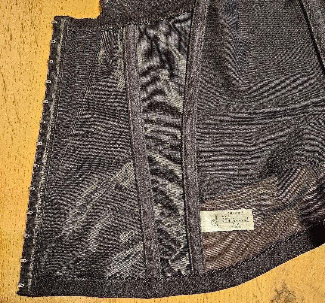 エル・ローズ ディヴァージュ 光電子 ウエストシェイパー　ブラック ９０