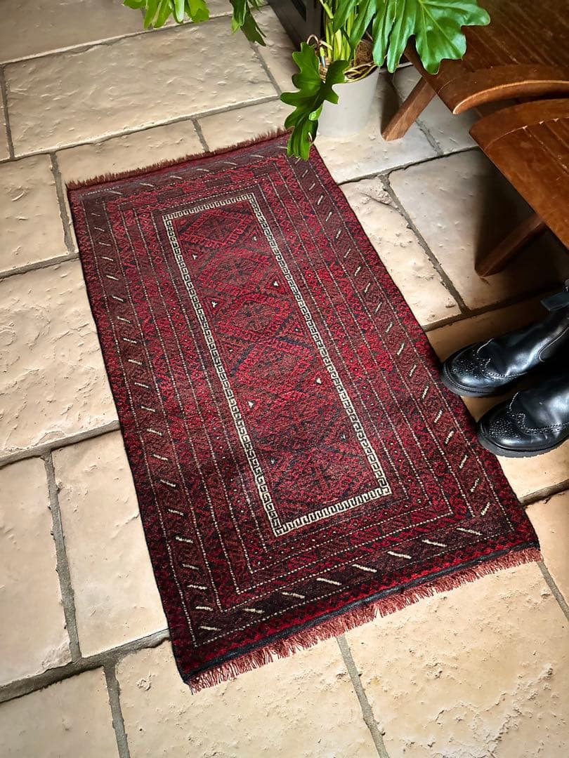 トライバルラグ　ヴィンテージラグ　アフガン　バルーチ族　プリミティブアート　美品