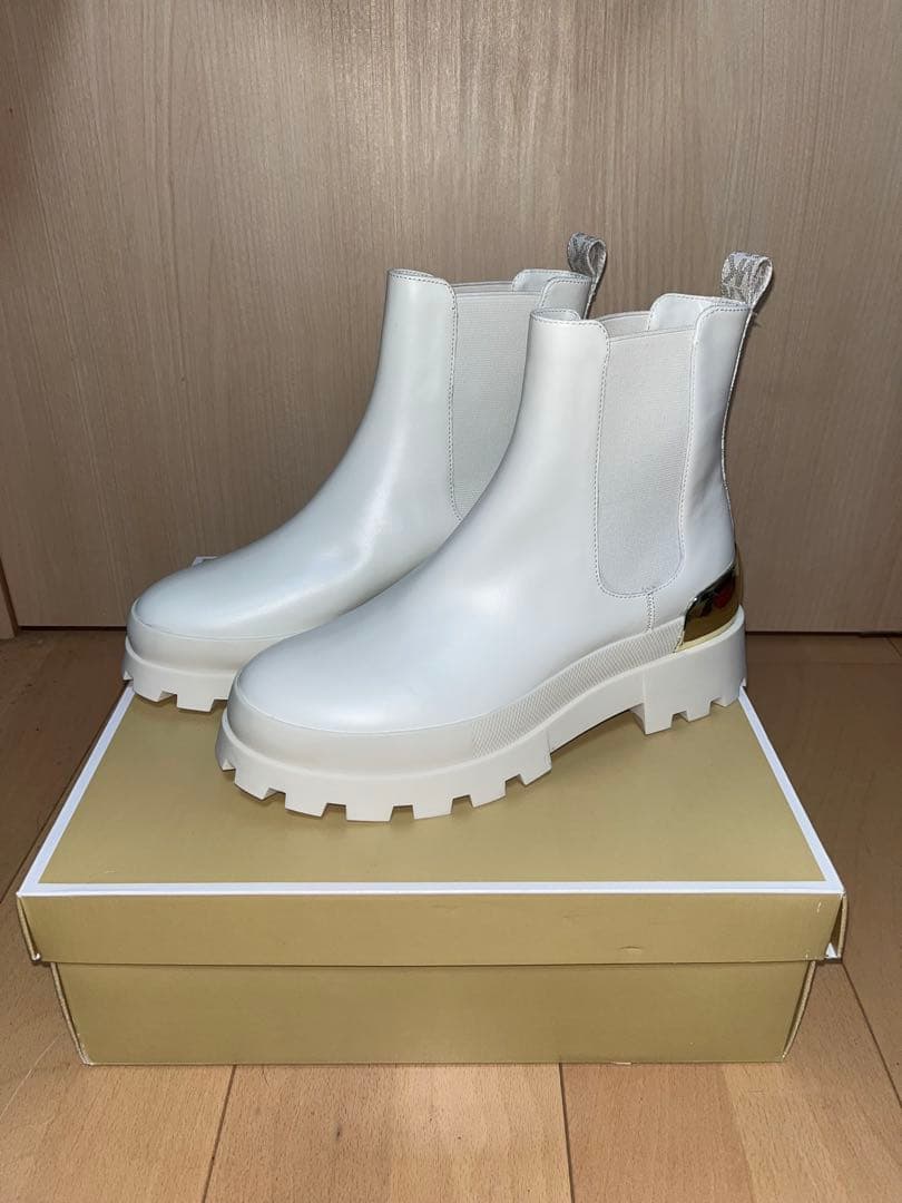 MICHAEL KORS レザー&ロゴ チェルシーブーツ