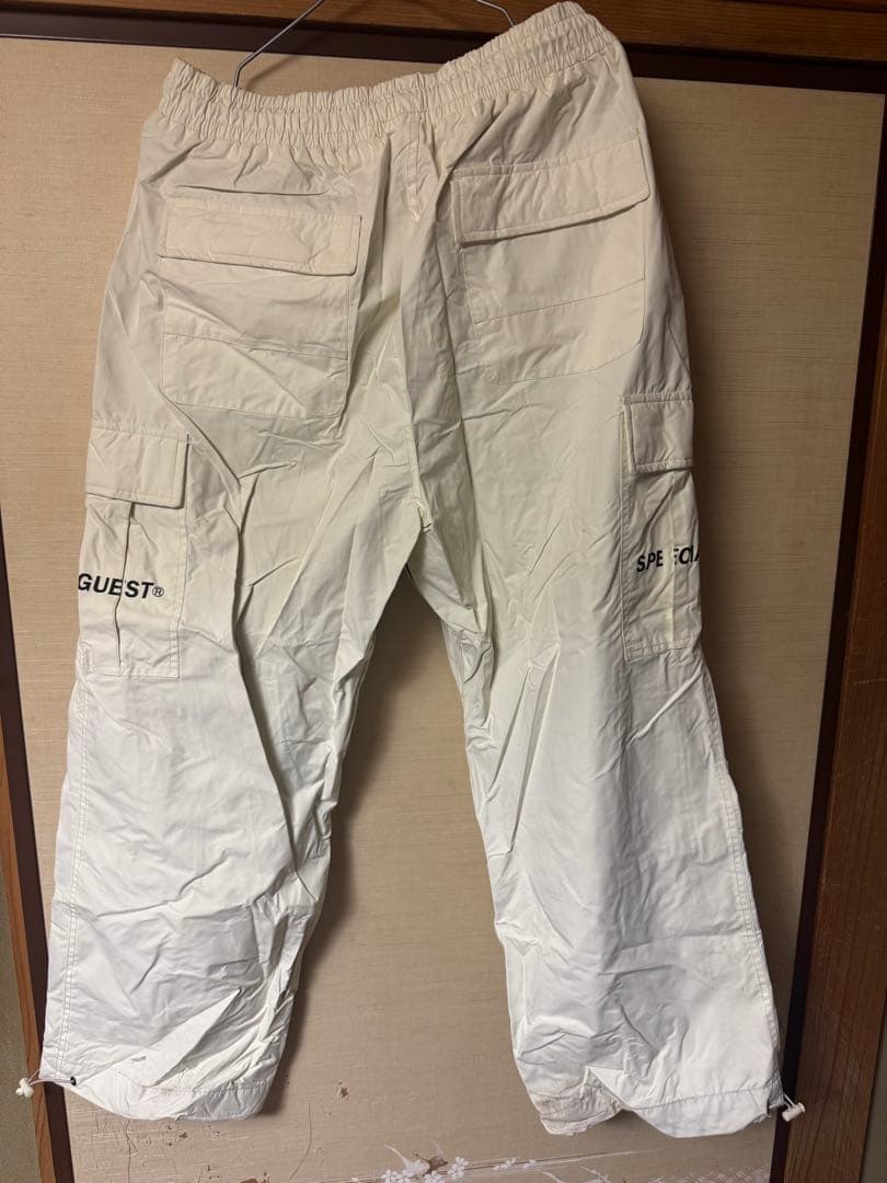 Special guest ウェア