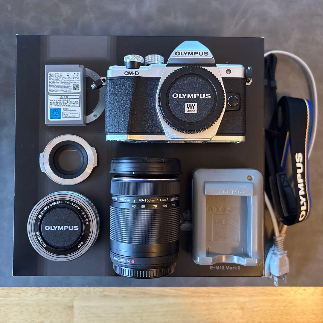 ジャンクOLYMPUS OM-D E-M10 Mark II ダブルズームキット