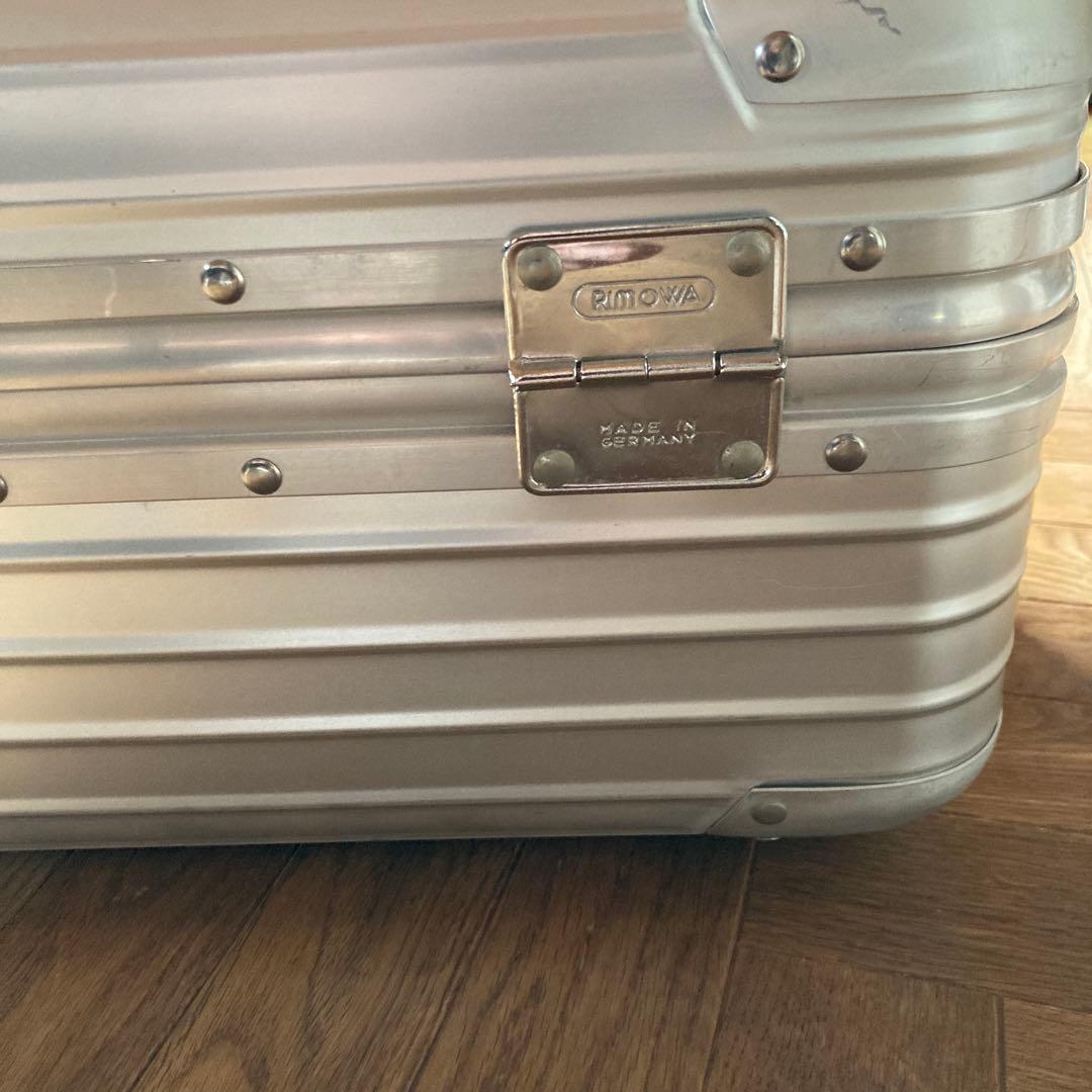 RIMOWA ビューティーケース　リモワビューティーケース　トパーズ