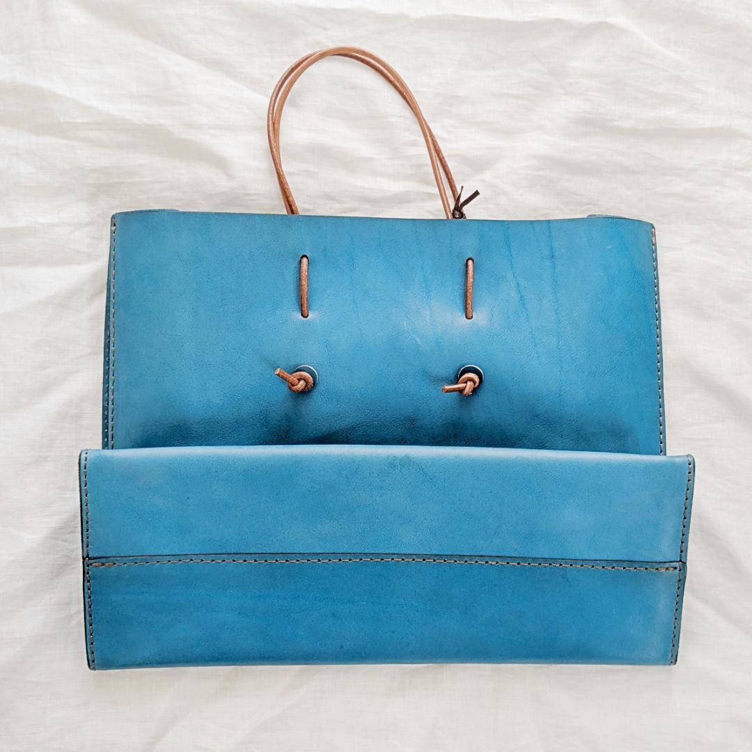 ★未使用 HERZ 2025春夏限定色 革紙袋 セルリアンブルー
