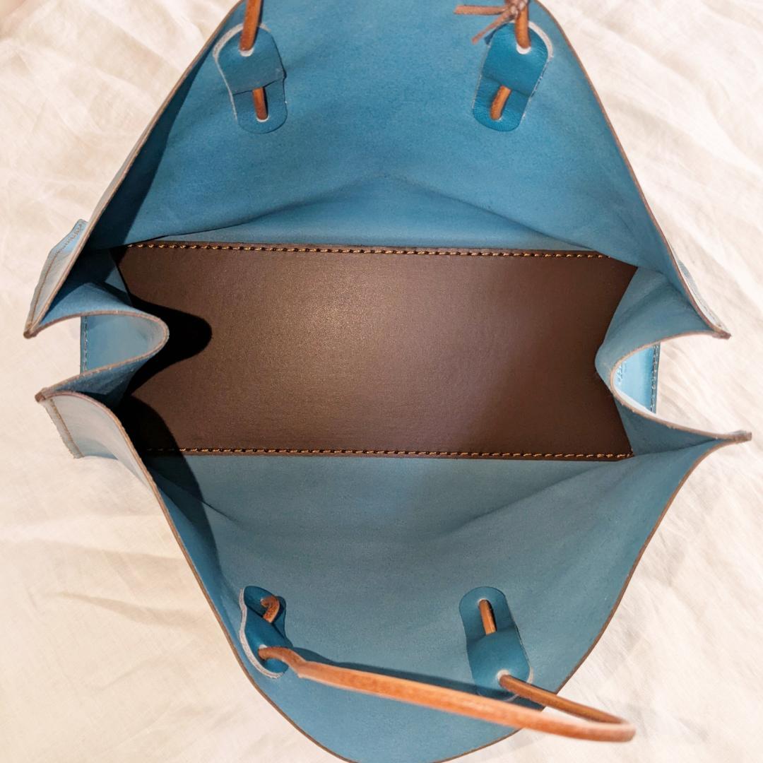 ★未使用 HERZ 2025春夏限定色 革紙袋 セルリアンブルー