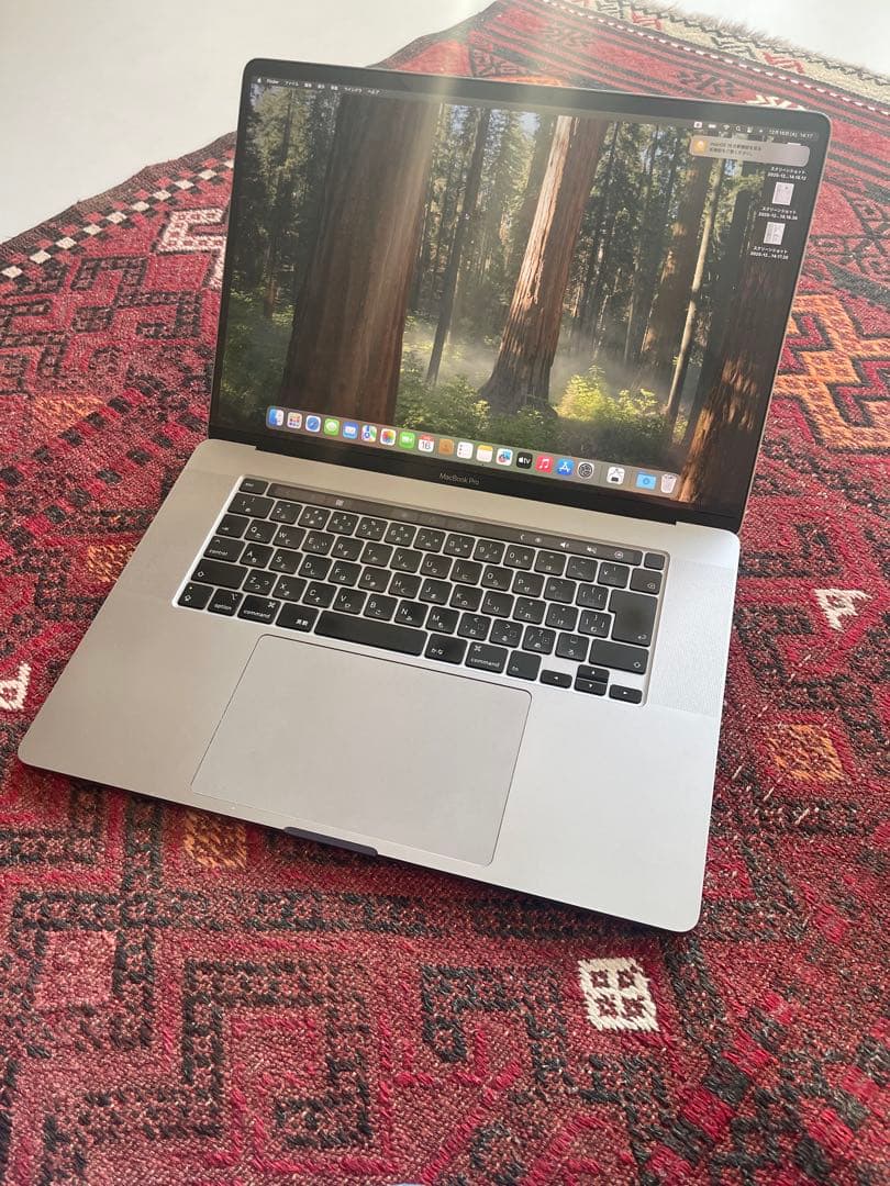 MacBook Pro 2019 16インチ　32GB 1TB おまけ付き