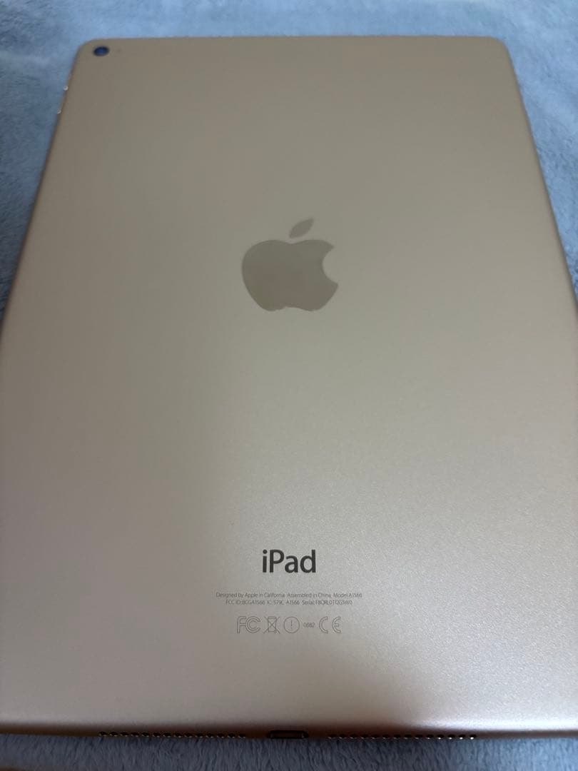 美品　iPad Air2 64GB Wi-Fiモデル ゴールド A1566