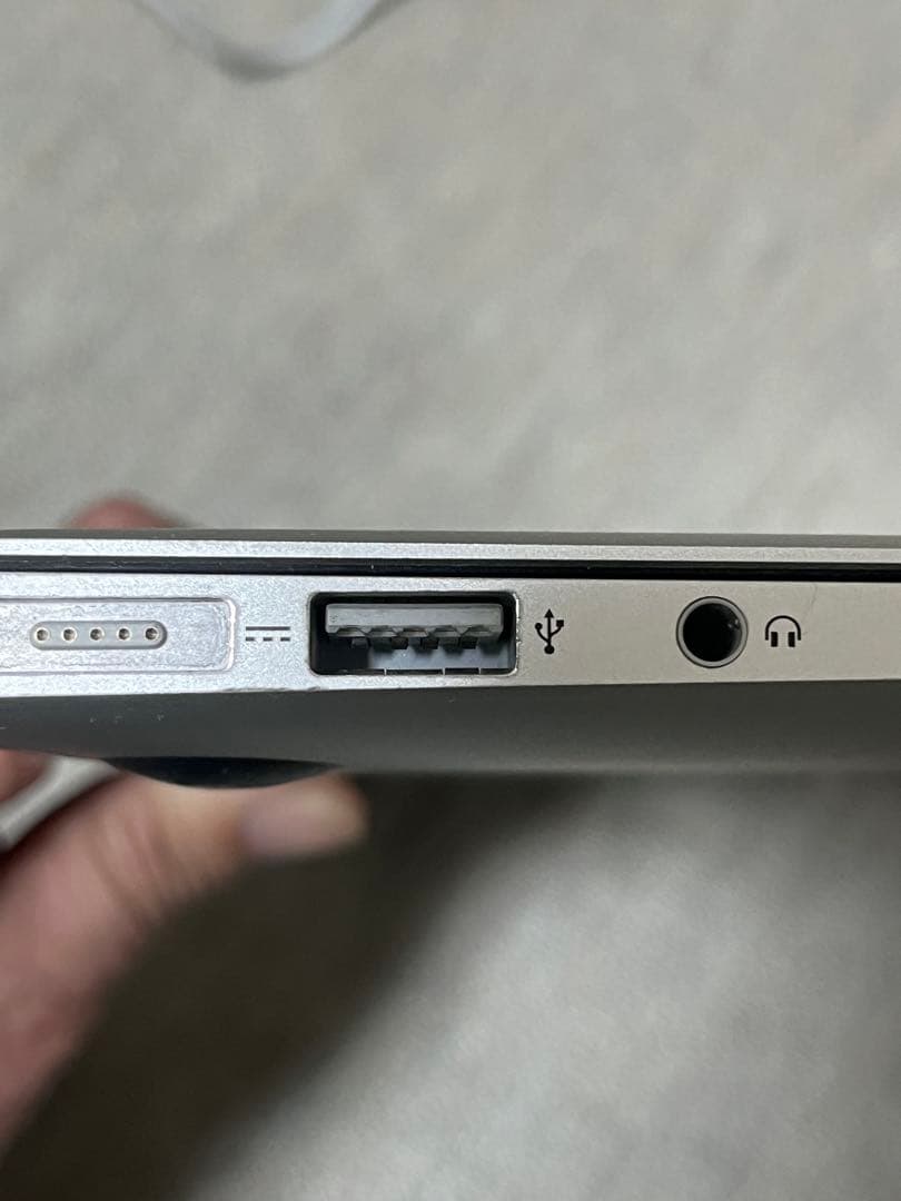 MacBook本体 MacBook Air 2014 128GB JIS MacOS&win11