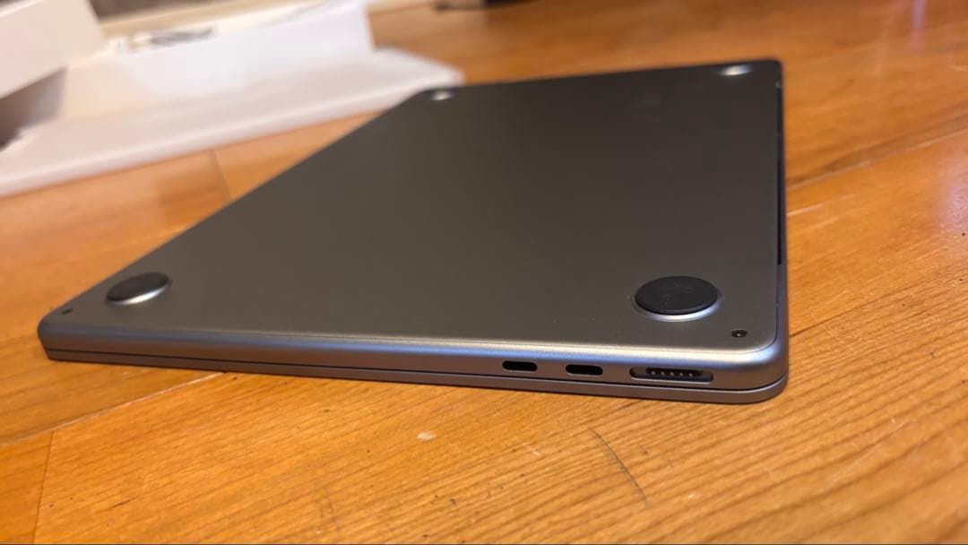 MacBook本体 Apple MacBook Air M2 16gb 256gb