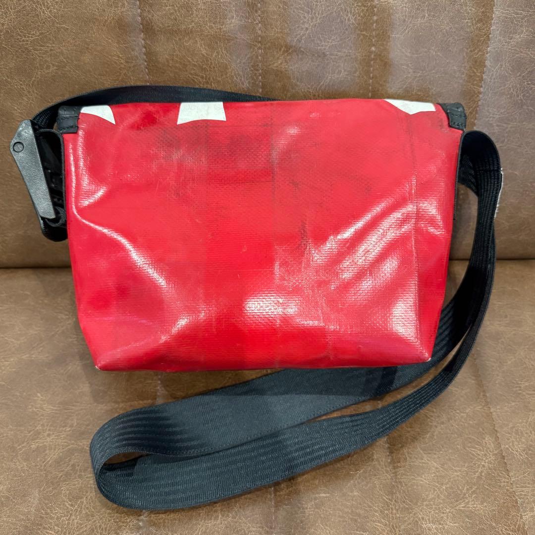 FREITAG メッセンジャーバッグ 赤/白/黒